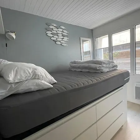 Cosy In The Center Of דירה *