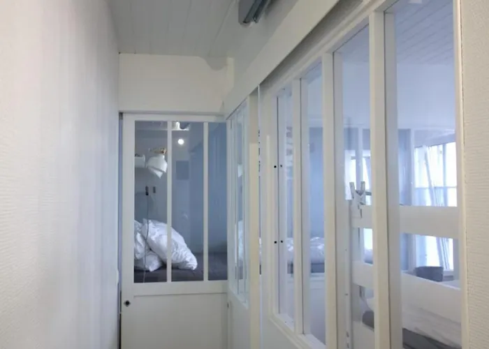 Cosy In The Center Of